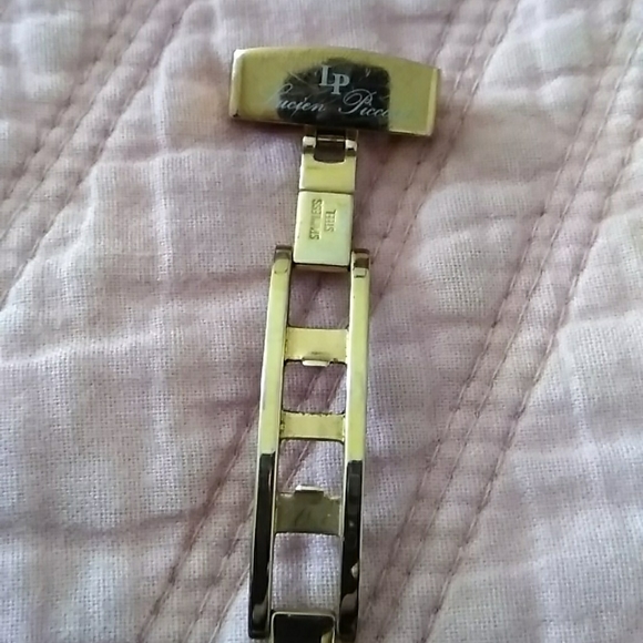 Lucien Piccard watch - Picture 2 of 3